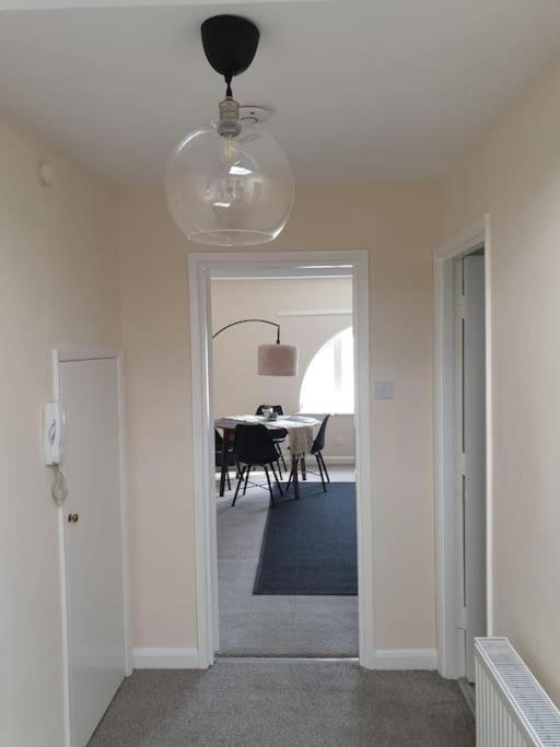 Two Bed Flat Sea View Old Town Apartment